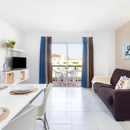 Comodoro- Ravel 3* Los Cristianos (Tenerife)