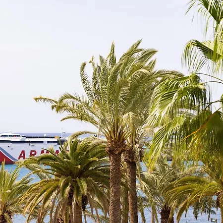 Apartahotel Comodoro- Ravel