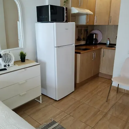 Comodoro- Ravel Hotel apartamentowy Los Cristianos (Tenerife)