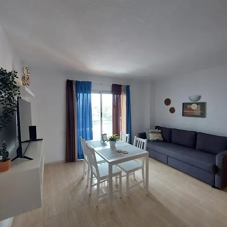 Aparthotel Comodoro- Ravel