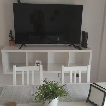 Comodoro- Ravel Los Cristianos (Tenerife)