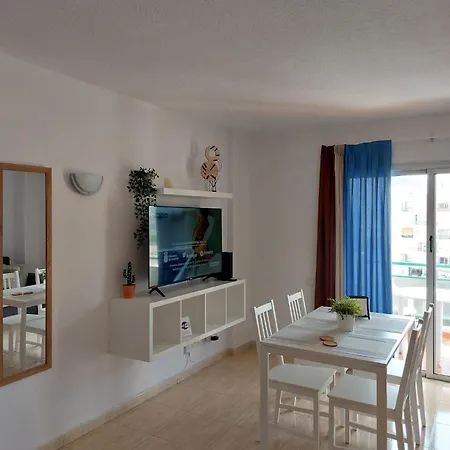 Comodoro- Ravel Hotel apartamentowy *