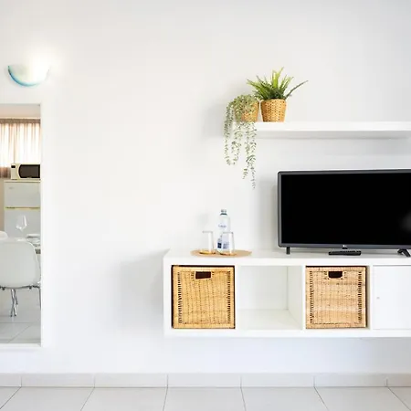 Comodoro- Ravel Aparthotel *