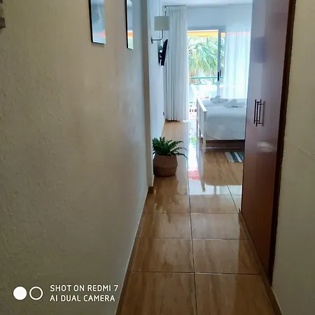 Aparthotel Comodoro- Ravel Los Cristianos (Tenerife)