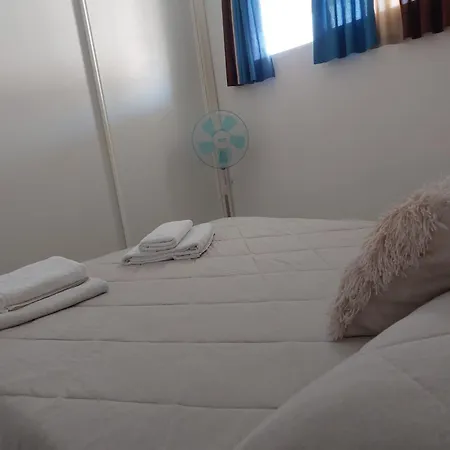 מלון דירות Comodoro- Ravel לוס כריסטיאנוס