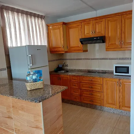 Comodoro- Ravel מלון דירות