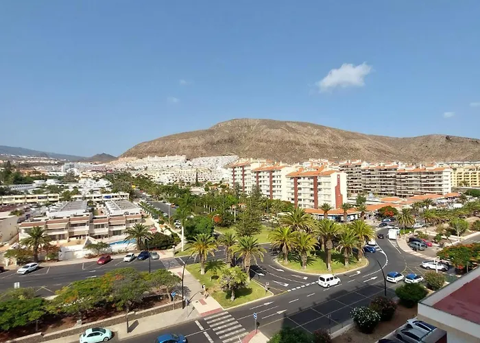 Apartahotel Comodoro- Ravel 3*