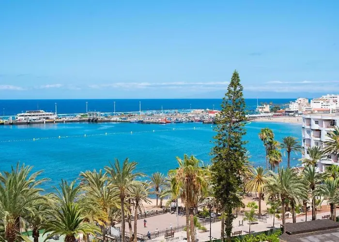 Comodoro- Ravel Los Cristianos (Tenerife)